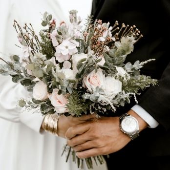 Arrangements  & Gifts